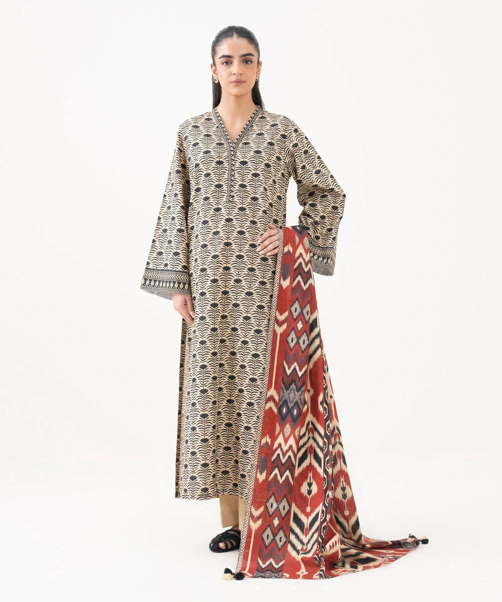 3 Piece - Printed Khaddar Suit
